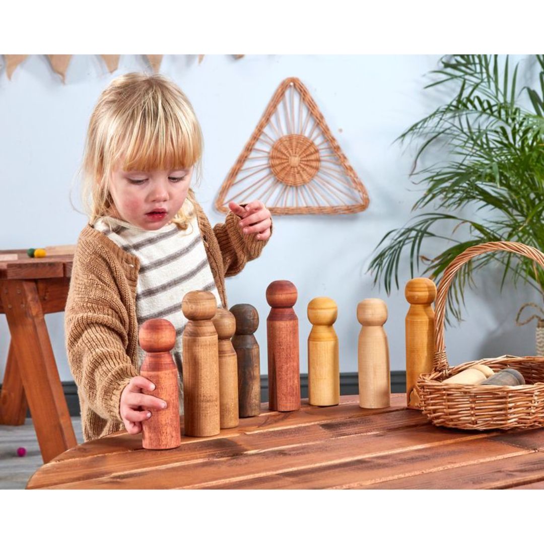 Natureplay Giant Outdoor Multicultural Peg People (10pcs)